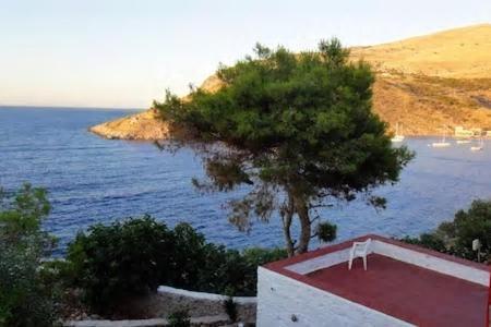 Tramontana Villa ไฮดรา ภายนอก รูปภาพ